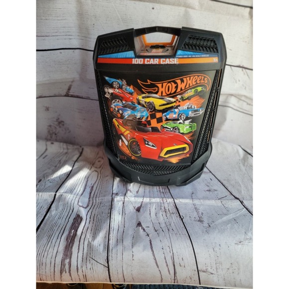 Hot Wheels 100 Car Rolling Storage Case, Retractable Handle + 11 Random Cars - Picture 2 of 12